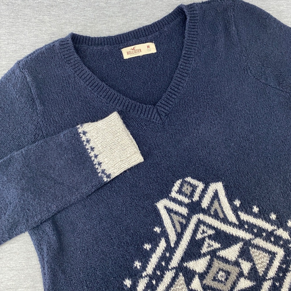 Hollister Y2K Women's Blue Geometric Southwest V‎ Neck Sweater Size Medium